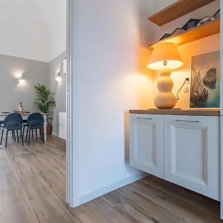 Italian Experience-sospiri Di Mare Apartment *